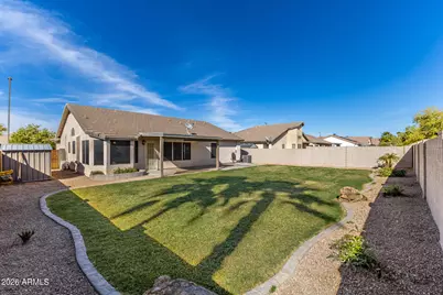 2085 E Smoke Tree Road, Gilbert, AZ 85296 - Photo 26