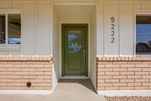 5222 W Hatcher Rd, Glendale, AZ 85302 - Photo 2
