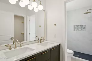 5222 W Hatcher Rd, Glendale, AZ 85302 - Photo 12