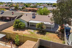 5222 W Hatcher Rd, Glendale, AZ 85302 - Photo 24