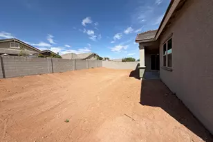 16180 W Questa Dr, Surprise, AZ 85387 - Photo 32
