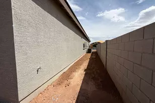 16180 W Questa Dr, Surprise, AZ 85387 - Photo 40