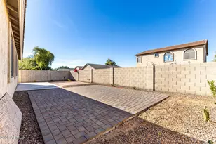 2202 W Carter Rd, Phoenix, AZ 85041 - Photo 36