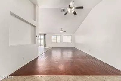 2202 W Carter Road, Phoenix, AZ 85041 - Photo 6