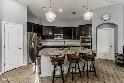 849 E Constance Way, Phoenix, AZ 85042 - Photo 14