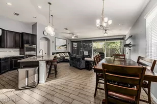 849 E Constance Wy, Phoenix, AZ 85042 - Photo 10