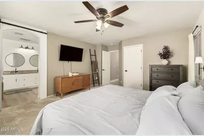 1736 E Robin Lane, Gilbert, AZ 85296 - Photo 12