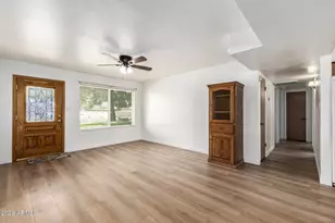 409 E Hermosa Cir, Tempe, AZ 85282 - Photo 6