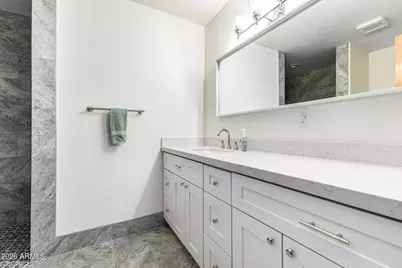 409 E Hermosa Circle, Tempe, AZ 85282 - Photo 16