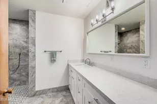 409 E Hermosa Cir, Tempe, AZ 85282 - Photo 28