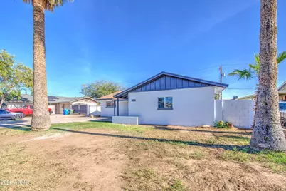 6001 W Pinchot Avenue, Phoenix, AZ 85033 - Photo 1