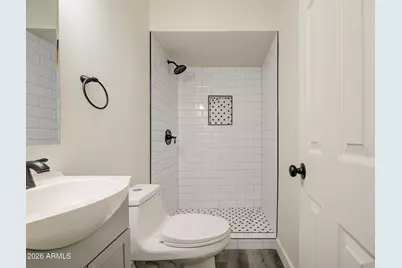 6001 W Pinchot Avenue, Phoenix, AZ 85033 - Photo 22
