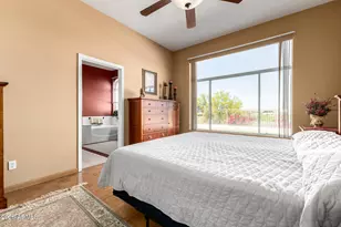 20008 N Coyote Lakes Pkwy, Surprise, AZ 85378 - Photo 14