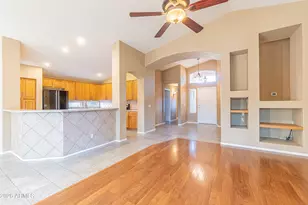 1049 W Vaughn Ave, Gilbert, AZ 85233 - Photo 14