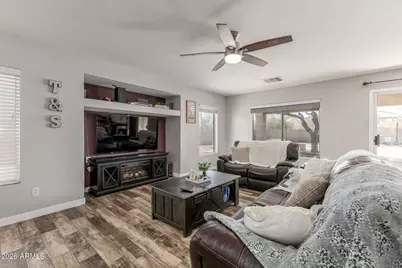 72 S 222nd Avenue, Buckeye, AZ 85326 - Photo 8