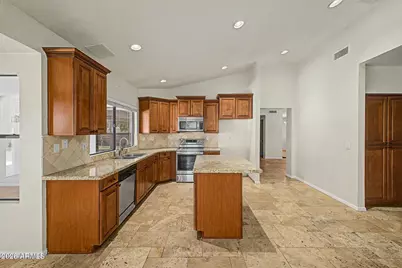 2951 N Carriage Lane, Chandler, AZ 85224 - Photo 14