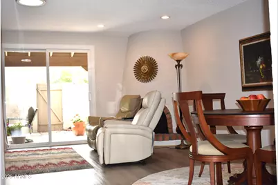 901 E Cochise Drive, Phoenix, AZ 85020 - Photo 2
