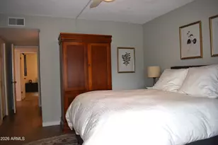 901 E Cochise Dr, Phoenix, AZ 85020 - Photo 10