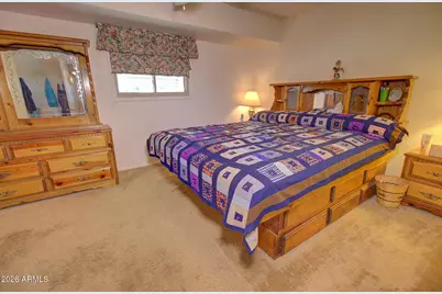 2868 E Clarendon Avenue, Phoenix, AZ 85016 - Photo 8