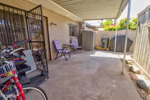 2868 E Clarendon Ave, Phoenix, AZ 85016 - Photo 16