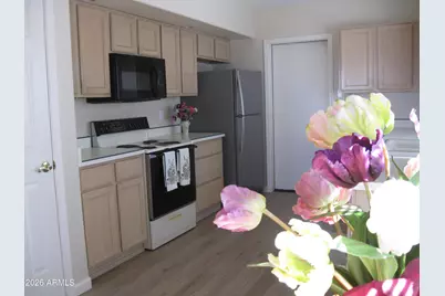 11548 W Pronghorn Court, Surprise, AZ 85378 - Photo 6