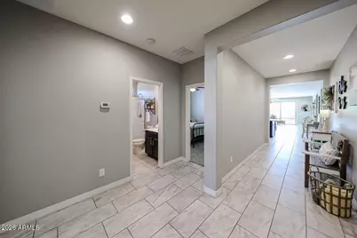 10049 W Angels Lane, Peoria, AZ 85383 - Photo 2