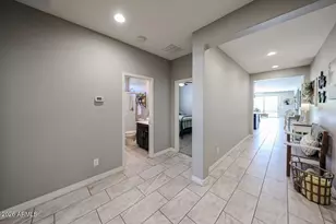 10049 W Angels Ln, Peoria, AZ 85383 - Photo 2