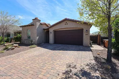 10049 W Angels Lane, Peoria, AZ 85383 - Photo 1