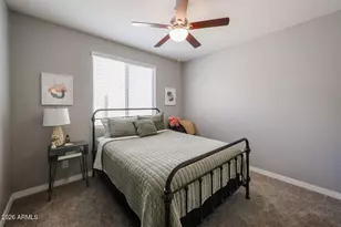 10049 W Angels Ln, Peoria, AZ 85383 - Photo 14