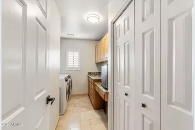 1129 E Forest Hills Drive, Phoenix, AZ 85022 - Photo 32