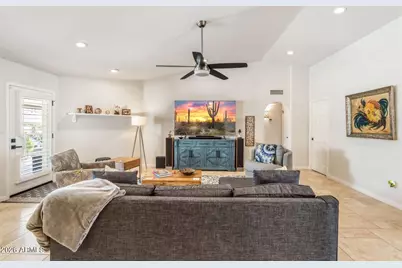 1129 E Forest Hills Drive, Phoenix, AZ 85022 - Photo 6