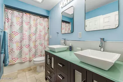 1129 E Forest Hills Drive, Phoenix, AZ 85022 - Photo 26