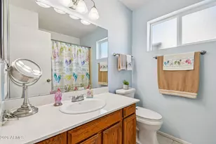 3923 W Aster Dr, Phoenix, AZ 85029 - Photo 18