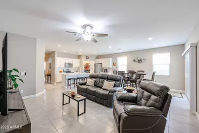 2173 S 239th Drive, Buckeye, AZ 85326 - Photo 32