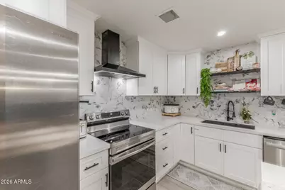 9248 N 36th Drive, Phoenix, AZ 85051 - Photo 12