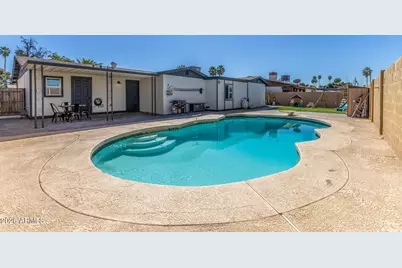 9248 N 36th Drive, Phoenix, AZ 85051 - Photo 28