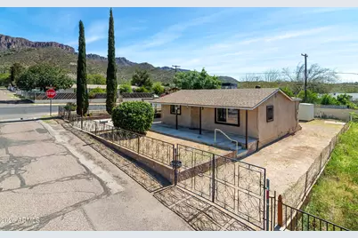 92 W Gorham Street, Superior, AZ 85173 - Photo 2