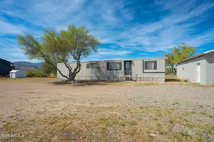 19940 E Palo Verde Ln, Black Canyon City, AZ 85324 - Photo 2