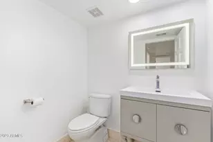 4450 E Camelback Rd, Phoenix, AZ 85018 - Photo 26