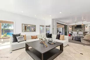 4450 E Camelback Rd, Phoenix, AZ 85018 - Photo 16