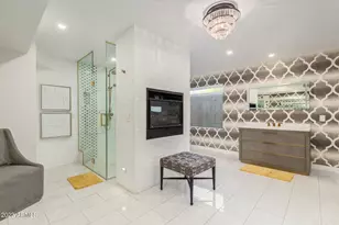 4450 E Camelback Rd, Phoenix, AZ 85018 - Photo 32