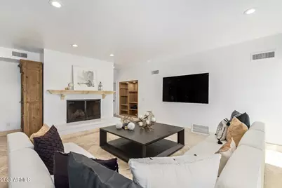 4450 E Camelback Road #1, Phoenix, AZ 85018 - Photo 14