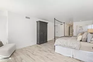 4450 E Camelback Rd, Phoenix, AZ 85018 - Photo 30