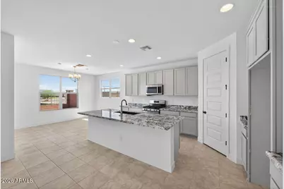 17074 W Hackamore Drive, Surprise, AZ 85387 - Photo 6