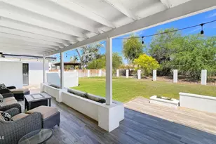 856 E Village Cir Dr S, Phoenix, AZ 85022 - Photo 12