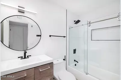 856 E Village Circle Drive S, Phoenix, AZ 85022 - Photo 6