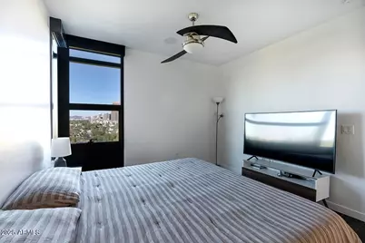 200 W Portland Street #Unit 820, Phoenix, AZ 85003 - Photo 24