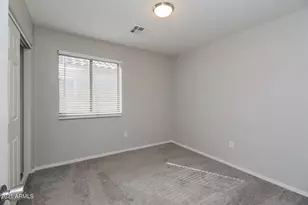 5605 S 11th Pl, Phoenix, AZ 85040 - Photo 12