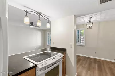 7863 E Keim Drive, Scottsdale, AZ 85250 - Photo 18