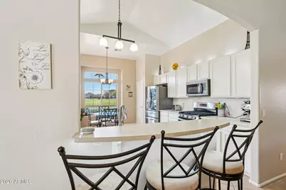 2004 W Goldmine Mountain Drive, San Tan Valley, AZ 85144 - Photo 10